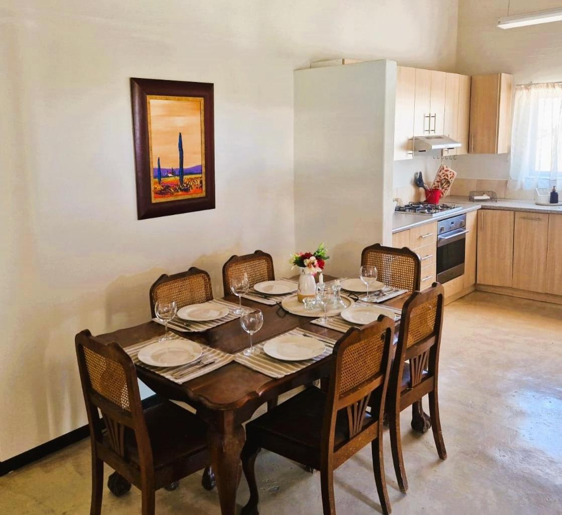 Kitchen51 Cottages Keetmanshoop Zimmer foto